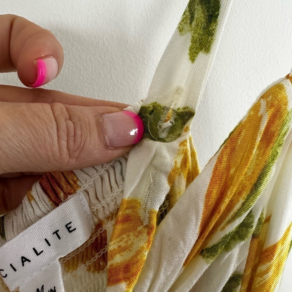Socialite Lemon Print Rayon Mini Dress - Picture 8 of 12